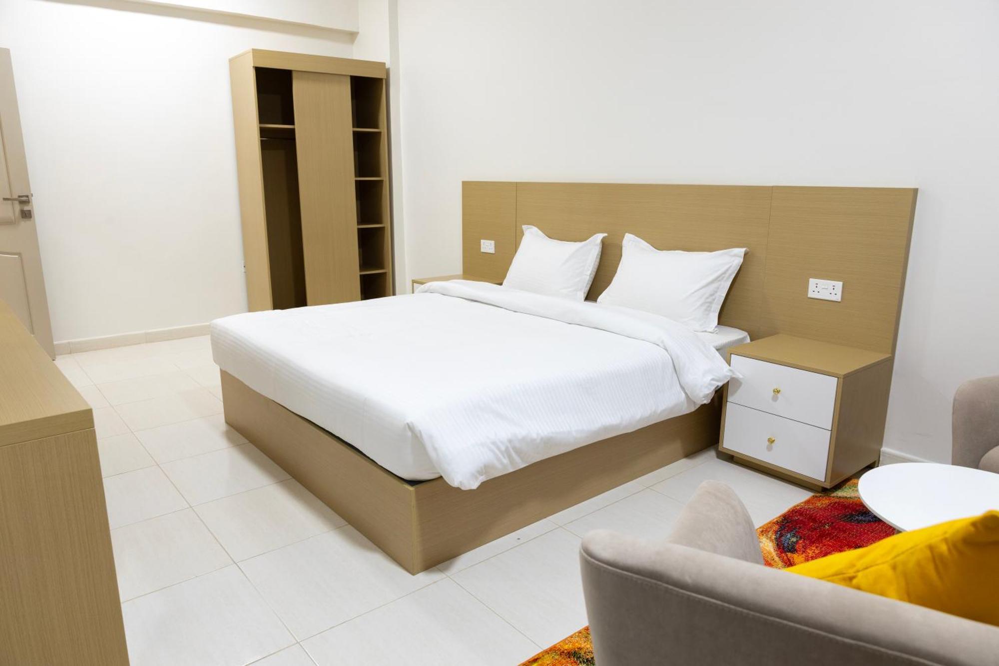 Riviera Suites , Hotel Apartement Сур Екстер'єр фото