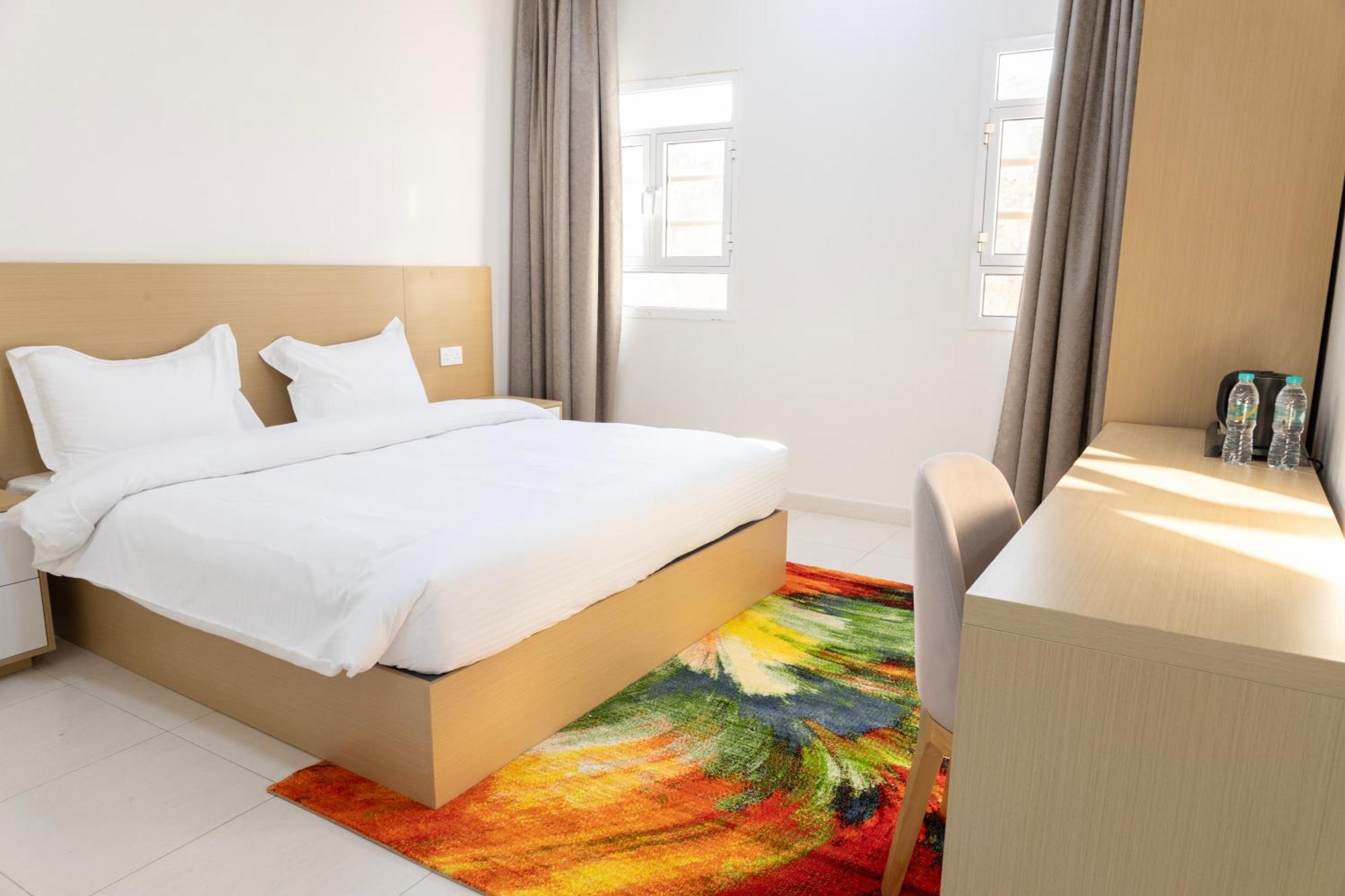 Riviera Suites , Hotel Apartement Сур Екстер'єр фото